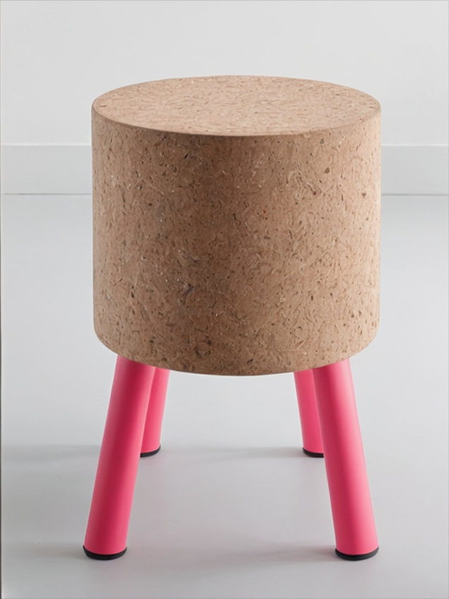 http://franziskaagrawal.com/files/gimgs/th-195_corkstool_neonpink_5_web.png