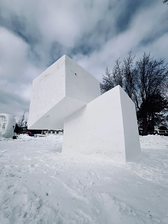 http://franziskaagrawal.com/files/gimgs/th-197_2025_Ely_Snowsculpture_Franziska-Agrawal_web_3.jpg