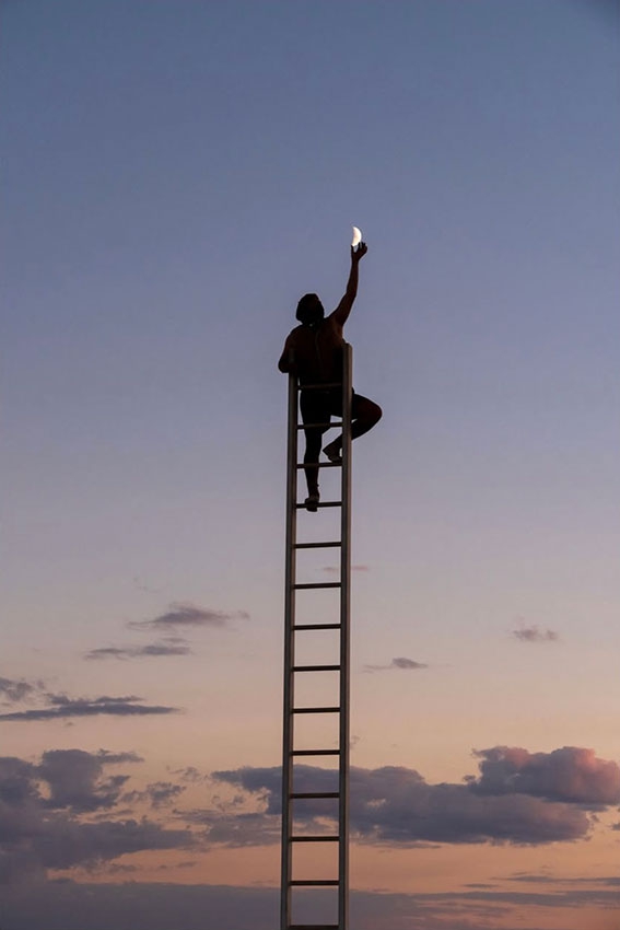 http://franziskaagrawal.com/files/gimgs/th-209_2025_BurningMan_Skyladder_web_2.jpg