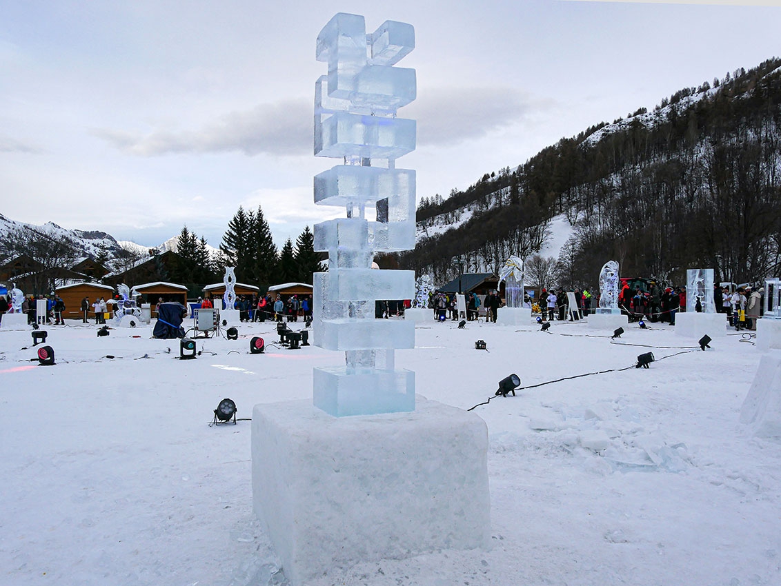 http://franziskaagrawal.com/files/gimgs/th-222_2026_Valloire-Ice_Infinity_web_1.jpg