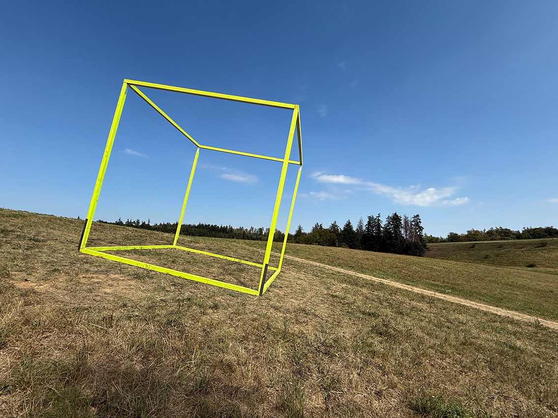 http://franziskaagrawal.com/files/gimgs/th-251_2026_Der-Weg-Landart-Festival-Brno-Czech-Republic_Franziska-Agrawal_web6.jpg